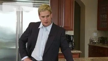 Zero Tolerance: Mellanie's Craving for Action