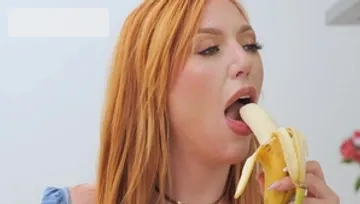 Pure Mature - Neighbor David Lee with Lauren Phillips seduced