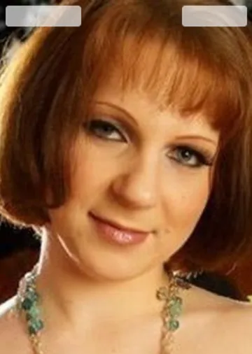 Bisexual Britni