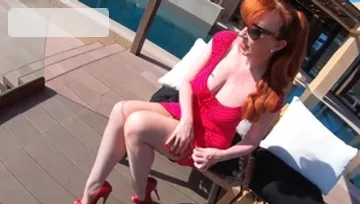 Red XXX: Masturbation along with curvy mature