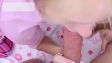 Foot fetish starring blonde babe