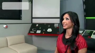 Brazzers: Jewels' Cosmic Handjob Adventure