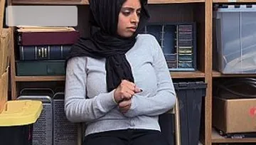 Shop Lyfter: Experience real sex among muslim Ella Knox