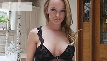 Perv Mom: Hardcore sex in the company of stepmom Jane Doux