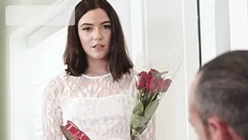 Family Strokes: Maddie Winters plowed hard