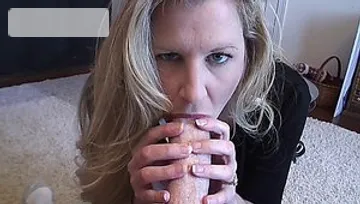 Super ugly slut getting a facial HD