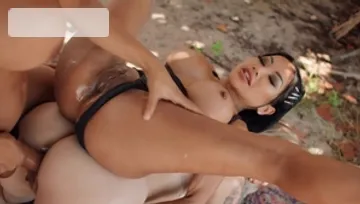 BRAZZERS Exxtra: Cuban Luna Star face sitting