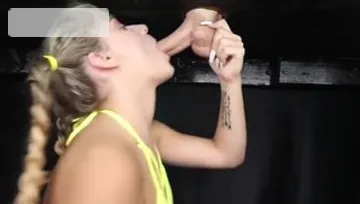 Teen chick lusts sex HD