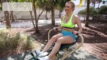 The Real Workout: Natalia Starr hard got her pussy smashed