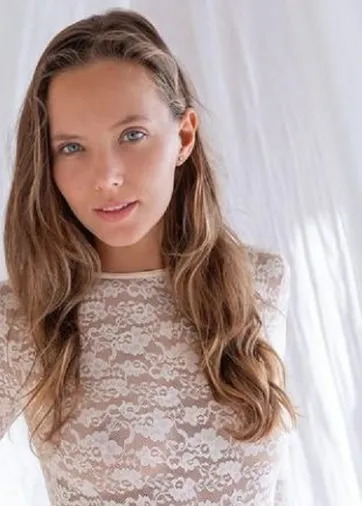 Katya Clover