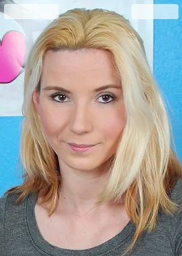 Shzanna East