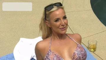 Blacks On Cougars: Bikini-clad Cougar in Heat