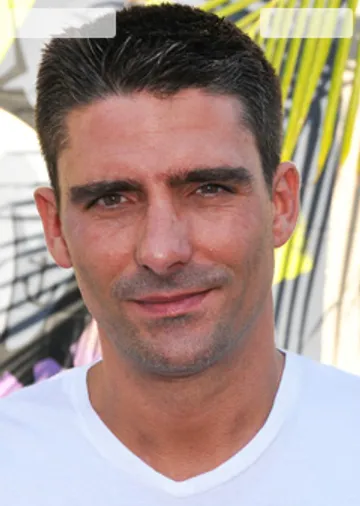 Tony Ribas