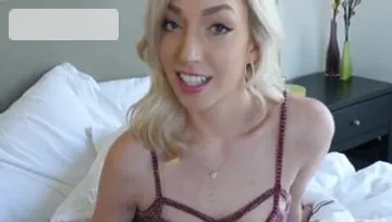 Hardcore sex escorted by petite stepsister