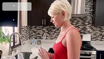 GF R.: American Dani Desire in the kitchen in HD