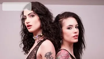Inked brunette Lydia Black has a taste for masturbating
