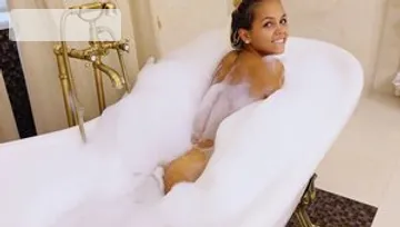 Sensual supermodel orgasm in bath