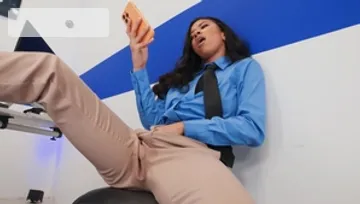 Brazzers: Horny Ameena and Muscular JMac