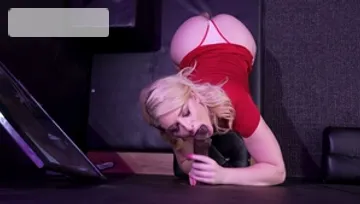 Gloryhole: From Dull Date to Deep Throat Delight