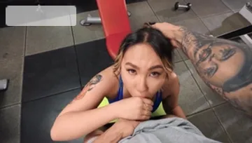 Sneaky Sex - Thick european brunette likes handjob