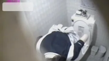 Pissing in toilet