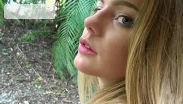 GF R.: Blonde babe Lilly Sapphire cock sucking