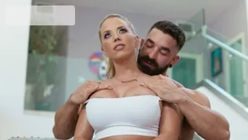 Brazzers: Cookie's Bubble Butt in Yoga Gear