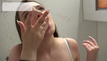 Gloryhole: Inexperienced Elektra Takes It Raw