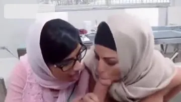 Fucking hard accompanied by horny stepsis