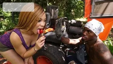 Brown Bunnies: Jamie Marleigh throat fuck