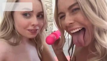 WeLiveTogether: Haley Spades takes vibrator
