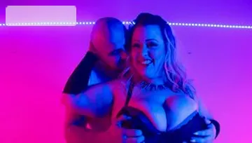Busty latina BBW Bunny De La Cruz really likes masturbating